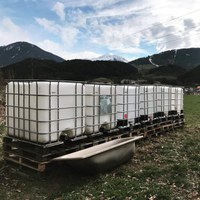 Jetzt mit sechs Wasserbehältern